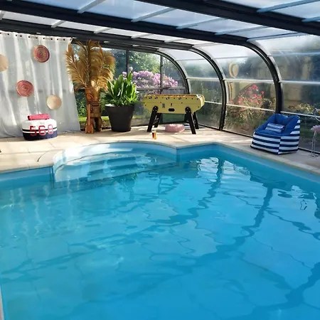 Villa Fare-kermenezy Maison Avec Piscine Chauffee Locmaria-Grand-Champ